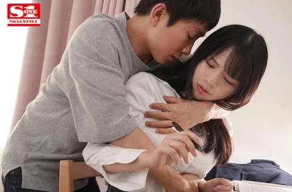 Em gái điếm lưỡi lợm vo dupe chồng